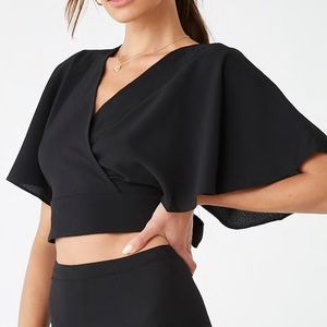 Forever21 Crepe Surplice Cutout Crop Top Small